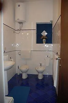 Politeamaffitti Otel Palermo 2*,  İtalya